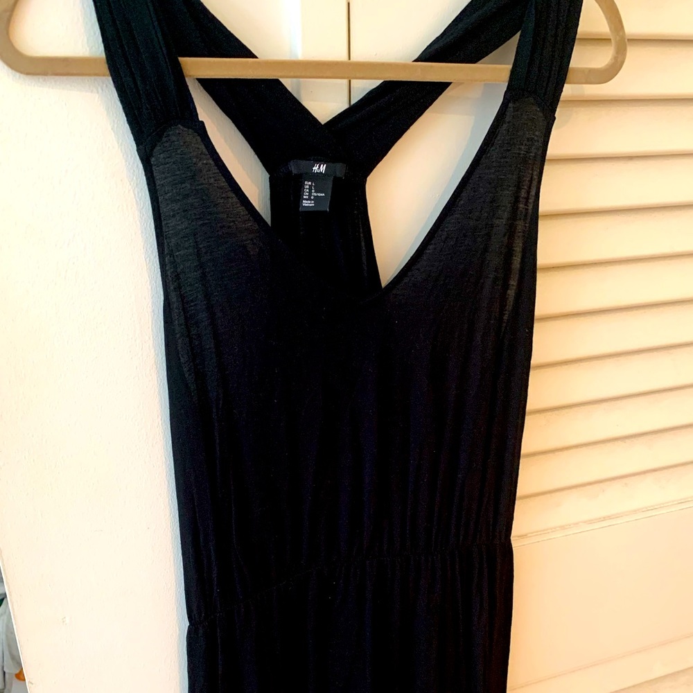 H&M cross back black casual dress. Knee length. Size Large.